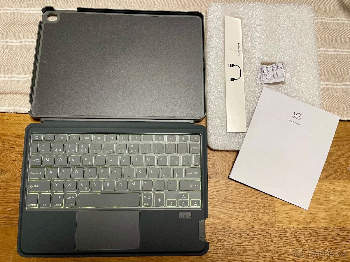 Klávesnice + pouzdro pro Apple iPad 10,2"