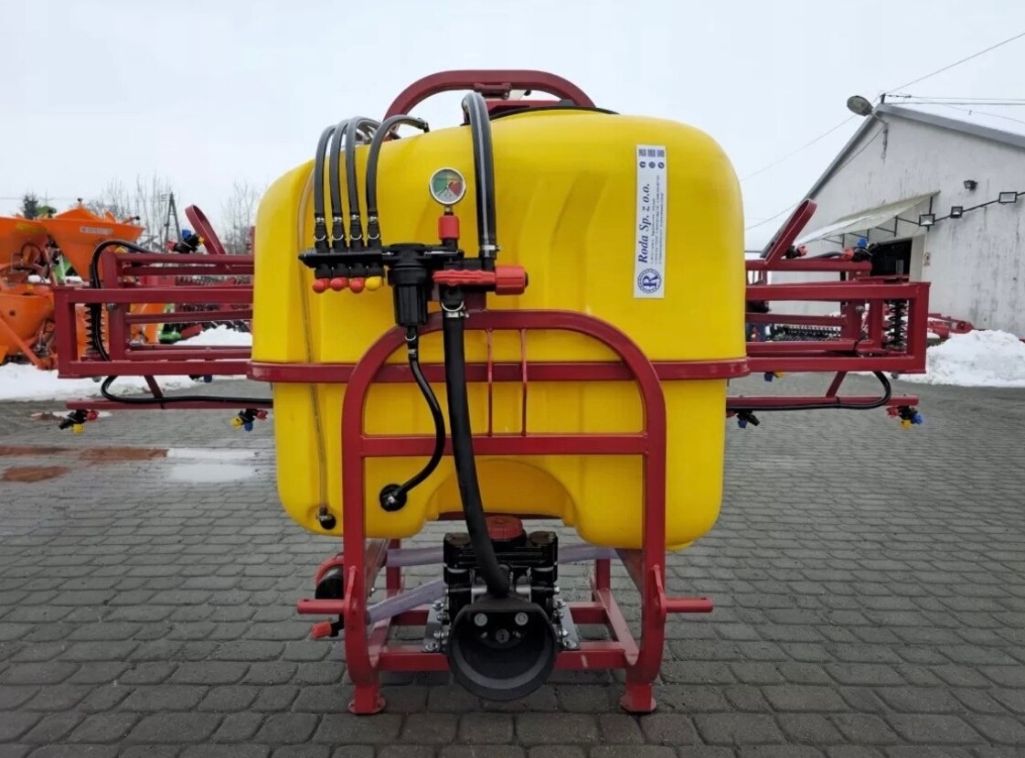 Postřikovač na traktor Strumyk