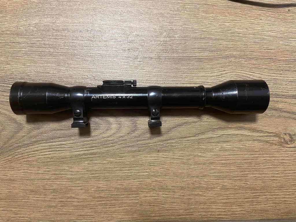 Puškohled Meopta Artemis 4x