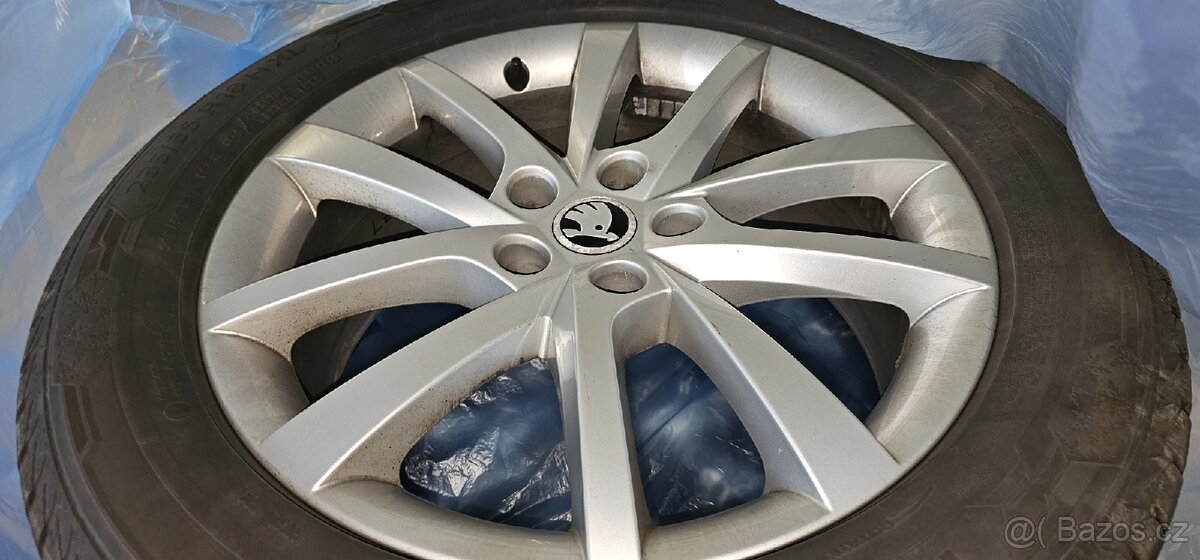 Zimní alukola 18" + pneumatiky 235/55 R18 XL Škoda kodiaq