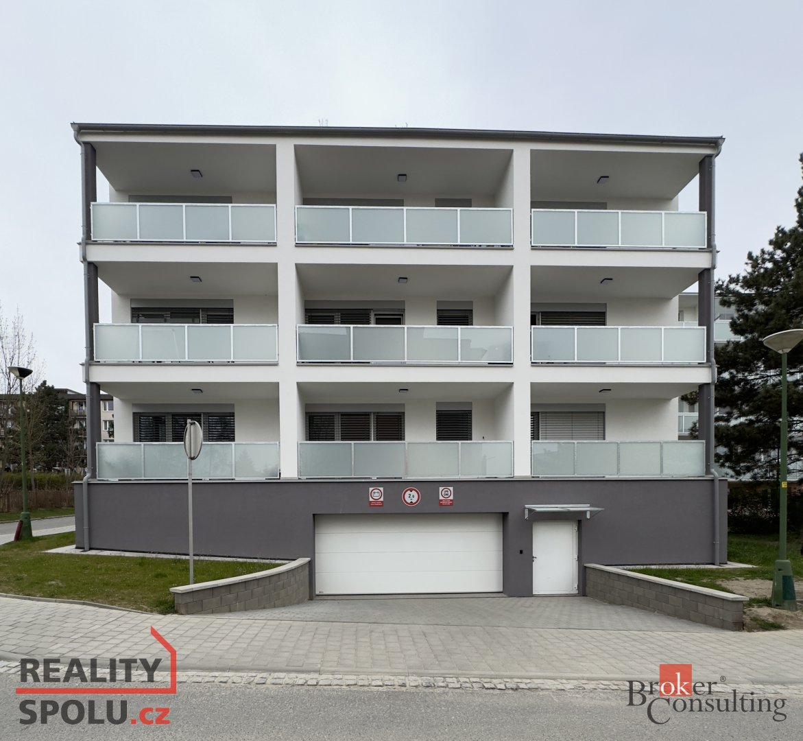 Podnájem, byty/1+kk, 32 m2, Maxima Gorkého 1154, 67401 Třebí