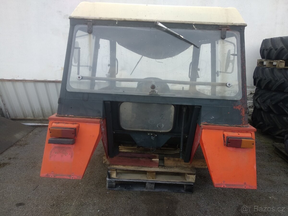 Kabina Zetor 5211-7745......