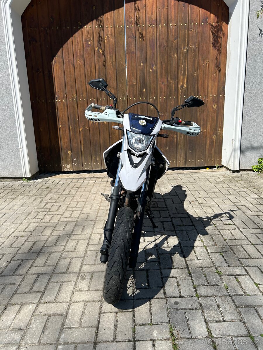 Yamaha WR125X