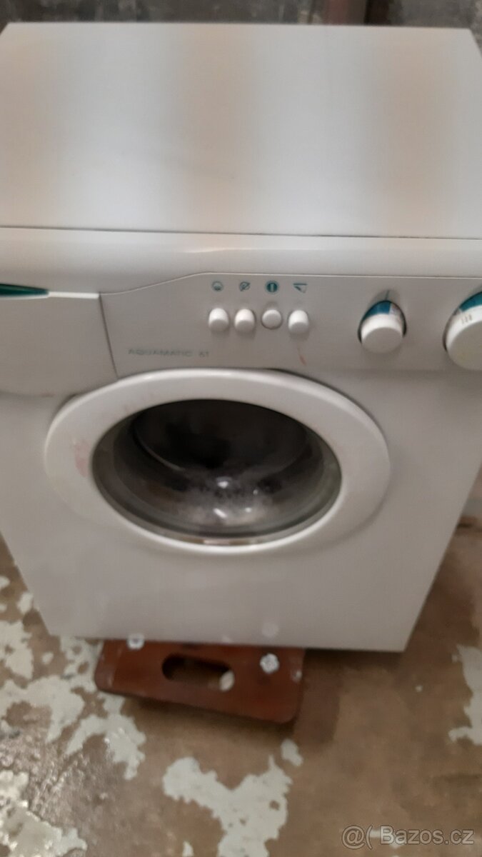 Malá pračka candy až 4kg...800ot...