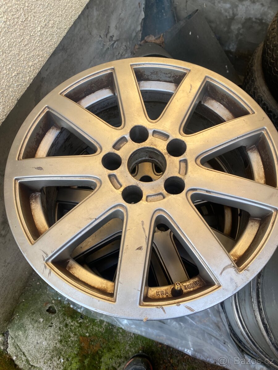 Alu kola BF Goodrich 5x112 s pokličkami za 2300 Kč