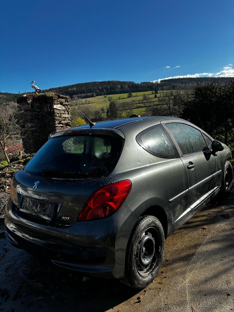 Peugeot 207 1.4/70kW