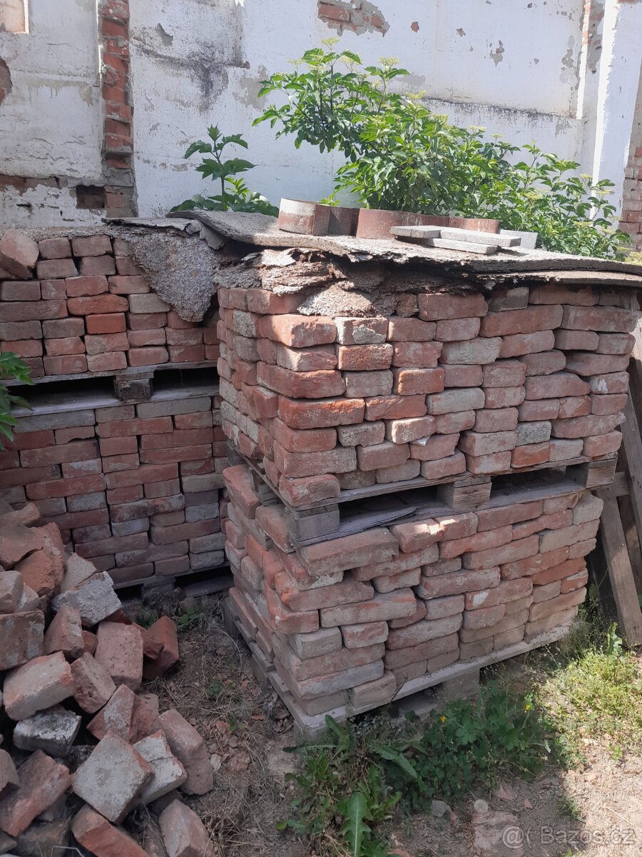 Staré cihly