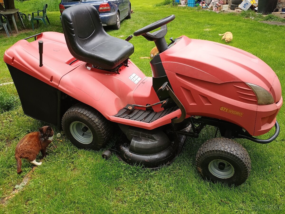 Zahradní traktor CastelGarden TC102
