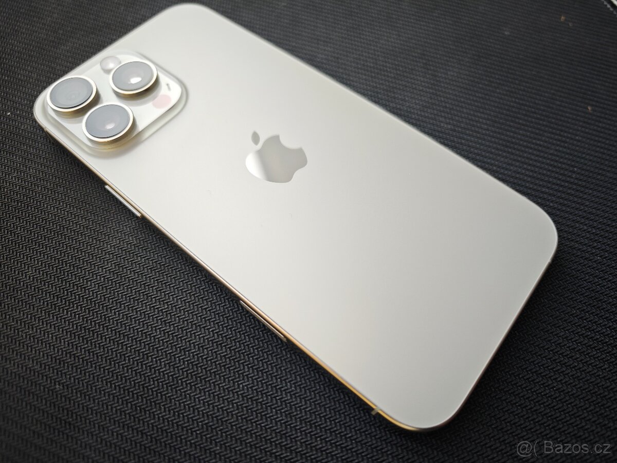 Apple iPhone 16 Pro Max 256GB | Přírodní Titan | Perfektni |
