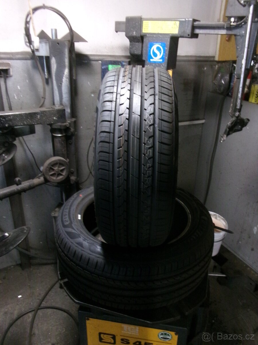 215/55/17 FORTUNE FSR-802