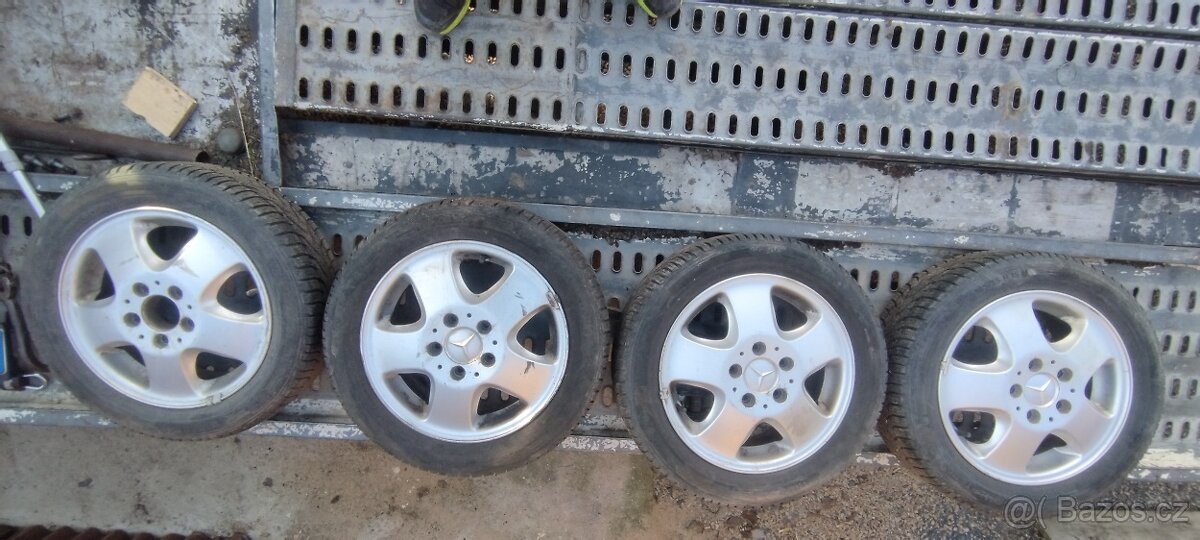 Prodám ALU kola na mercedes A