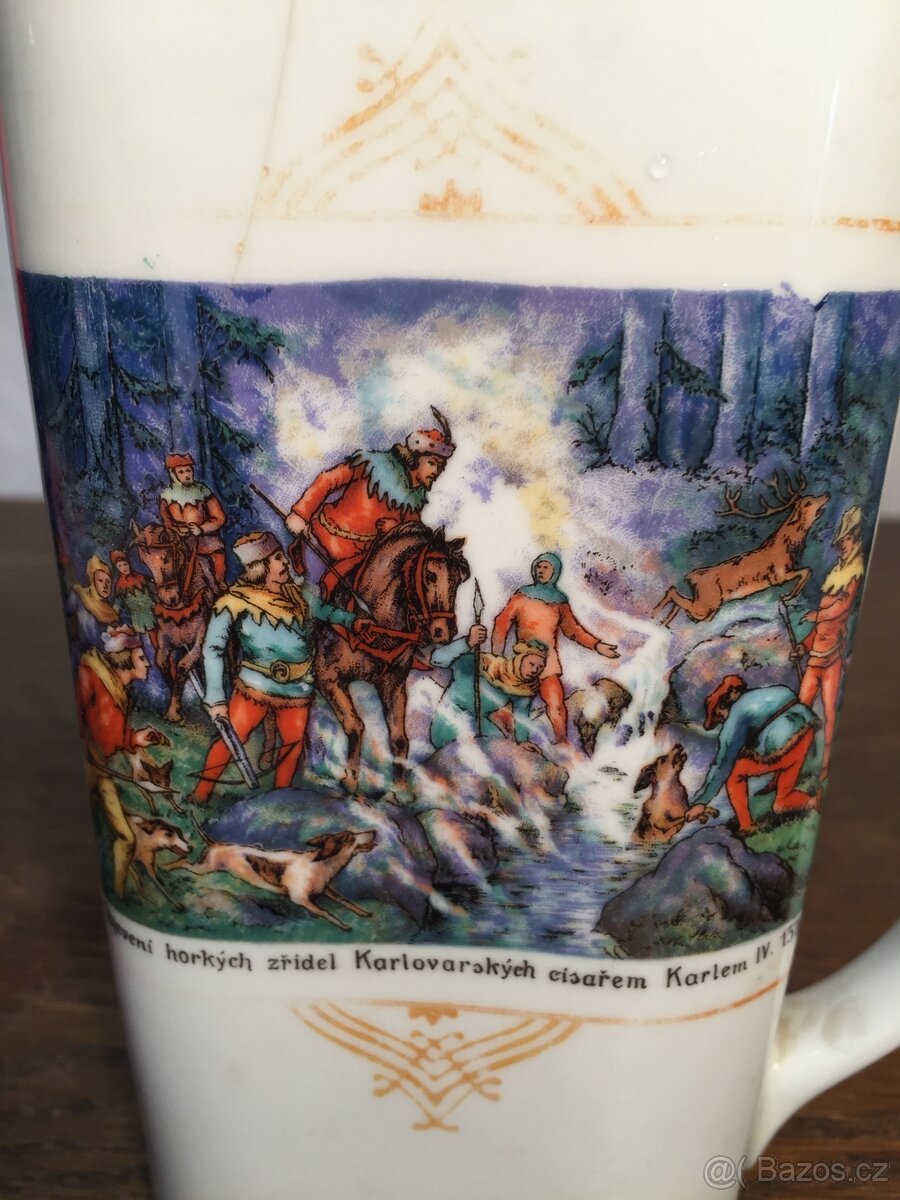 1900 pítko Karlovy Vary místopisný malovaný hrnek na