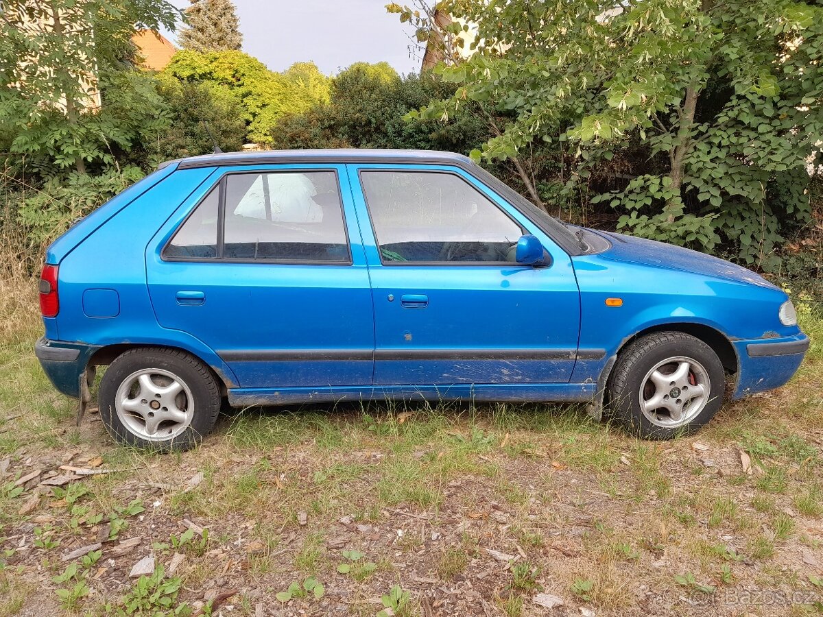 Škoda Felicia colorline