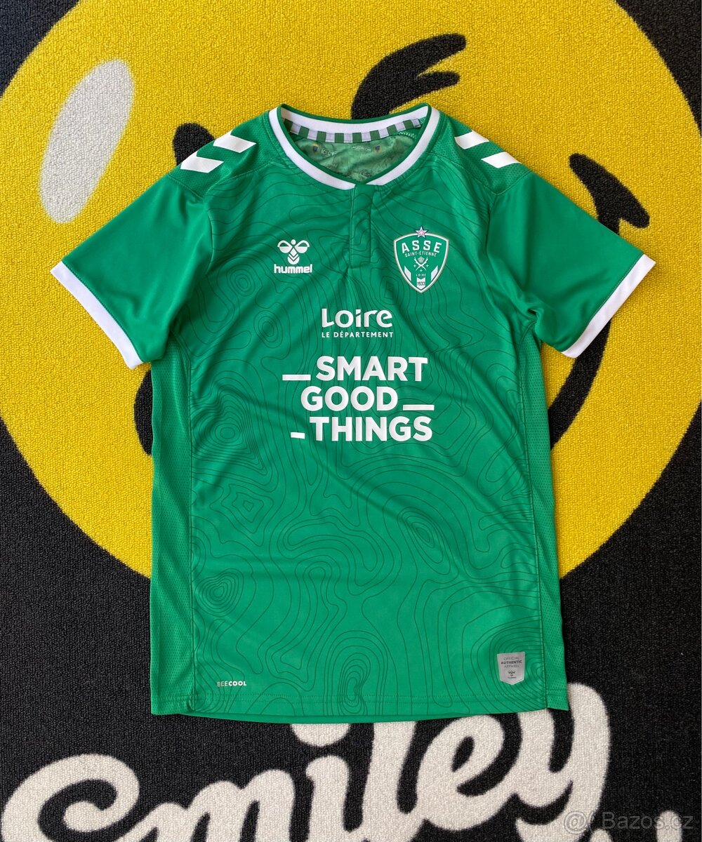 Dres Saint-Étienne 2022–2023 od značky Hummel