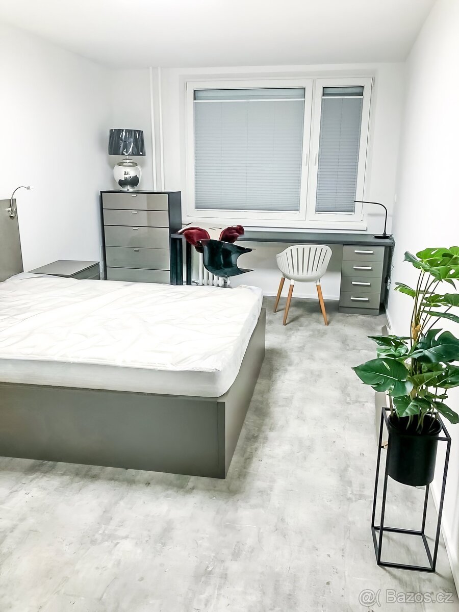 Pronájem bytu 2+kk, 40m2, Praha - Stodůlky, ev.č. V3480-1