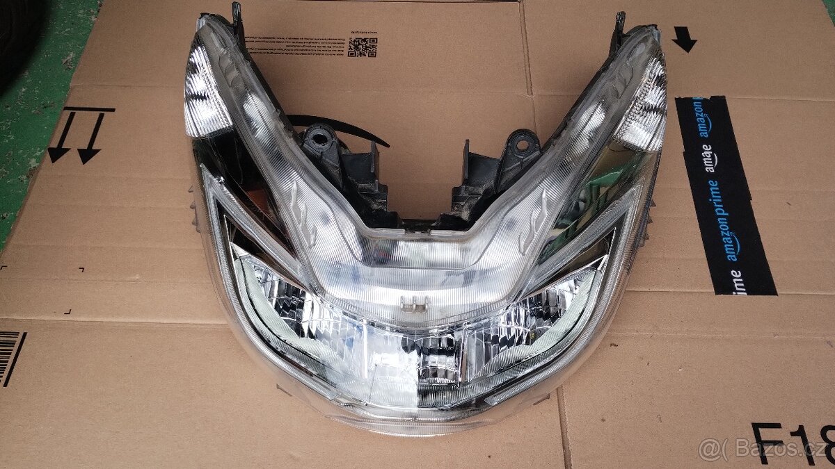 Original predni LED svetlo Honda pcx 125 model 2014-17