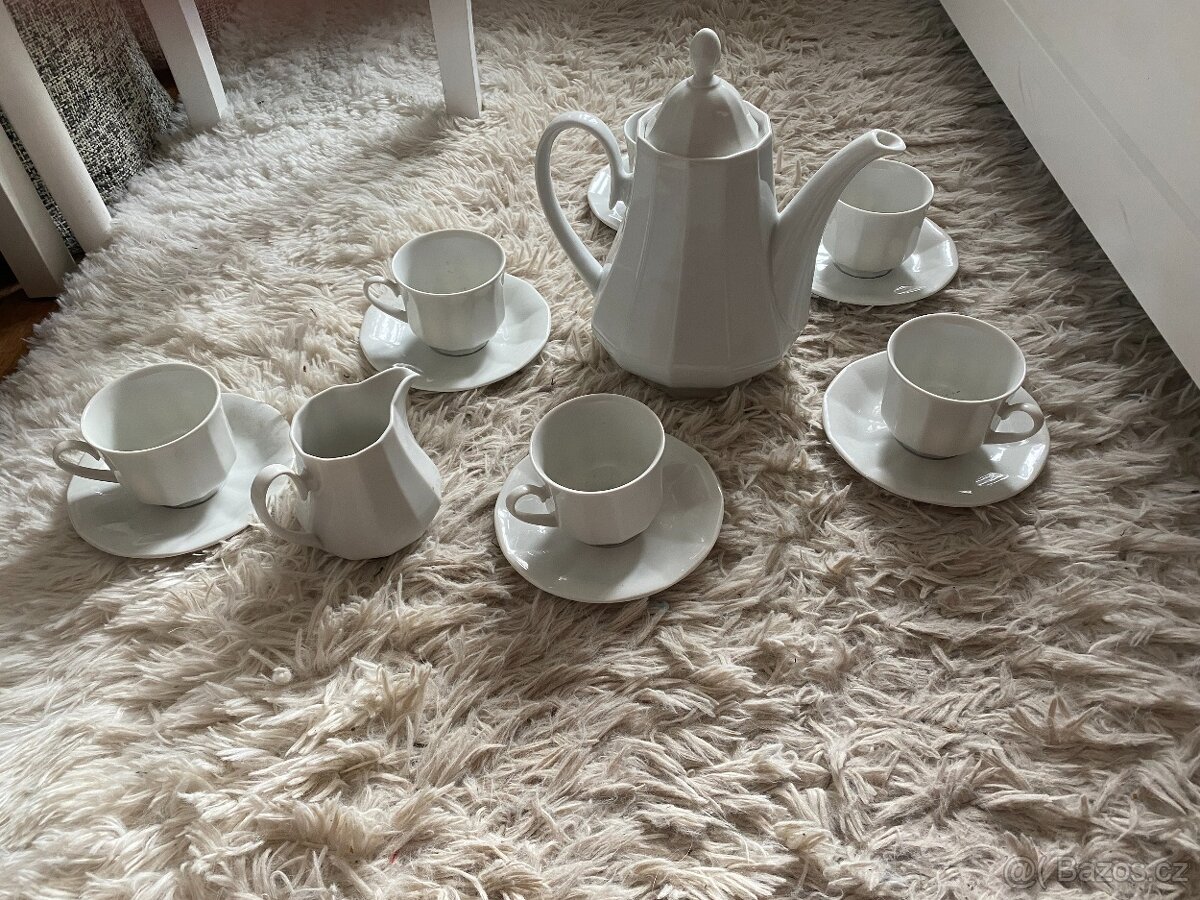 Porcelánový servis