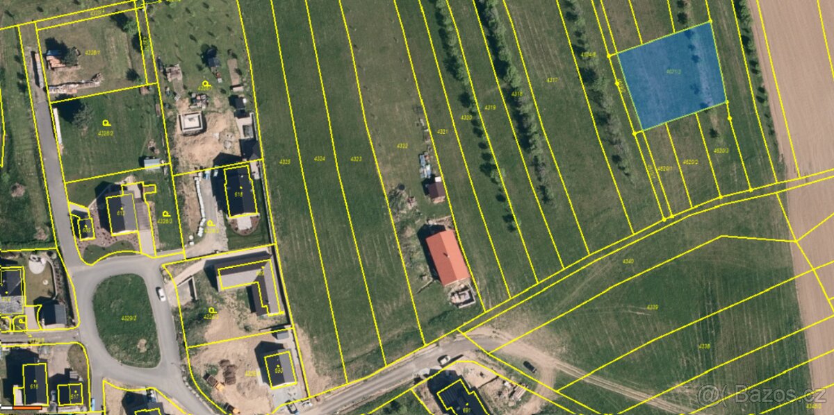 Prodej pozemku 916m2 s možností výstavby RD, Vysoké Pole