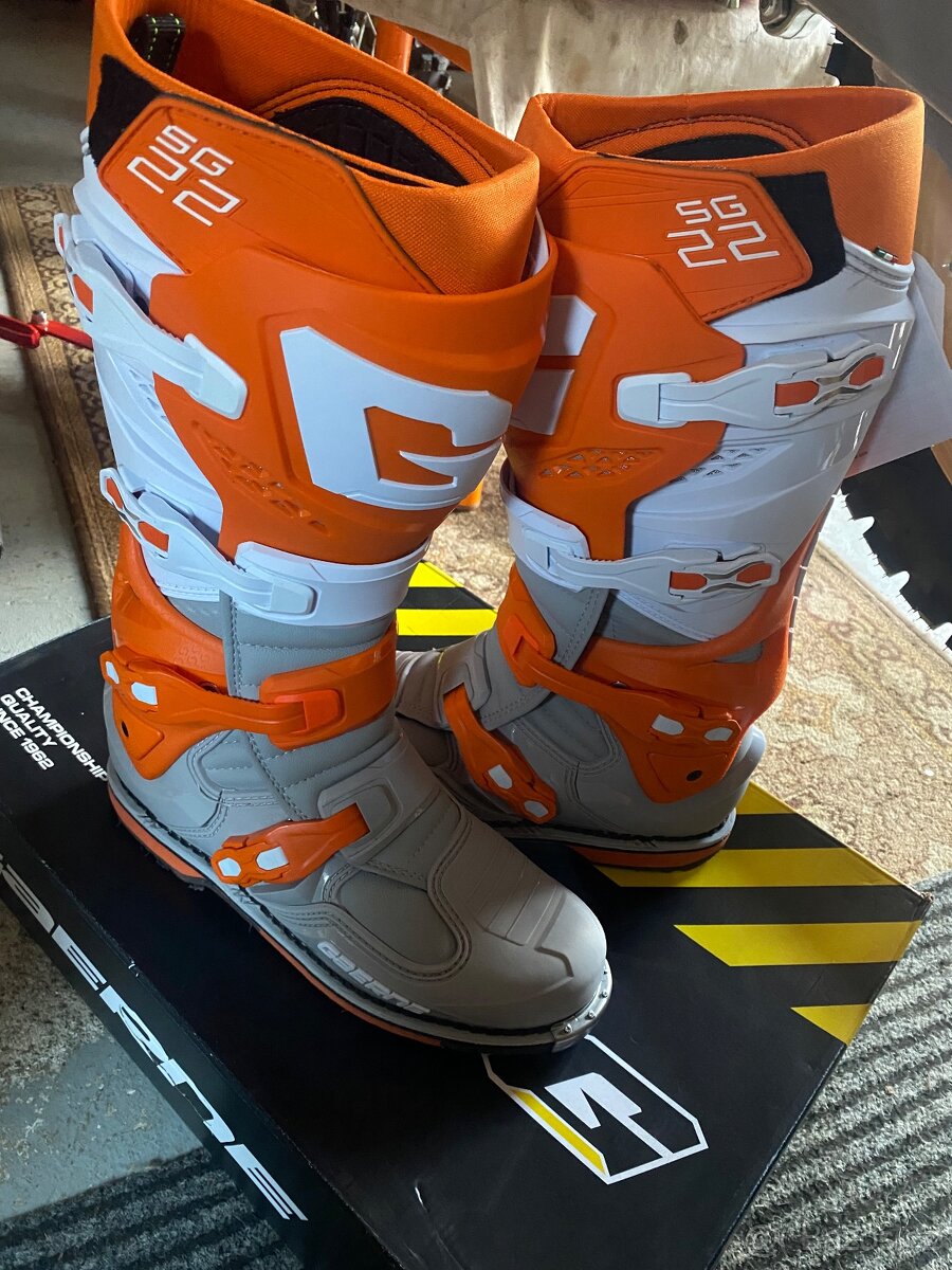 Motokrosové boty Gaerne sg22