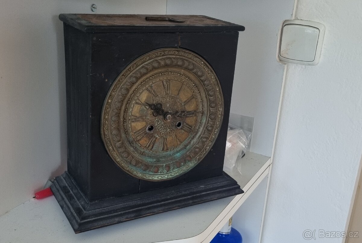 Starožitné hodiny