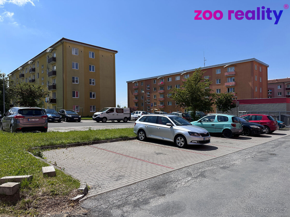 Pronájem 3+1, balkón, POD HVĚZDÁRNOU