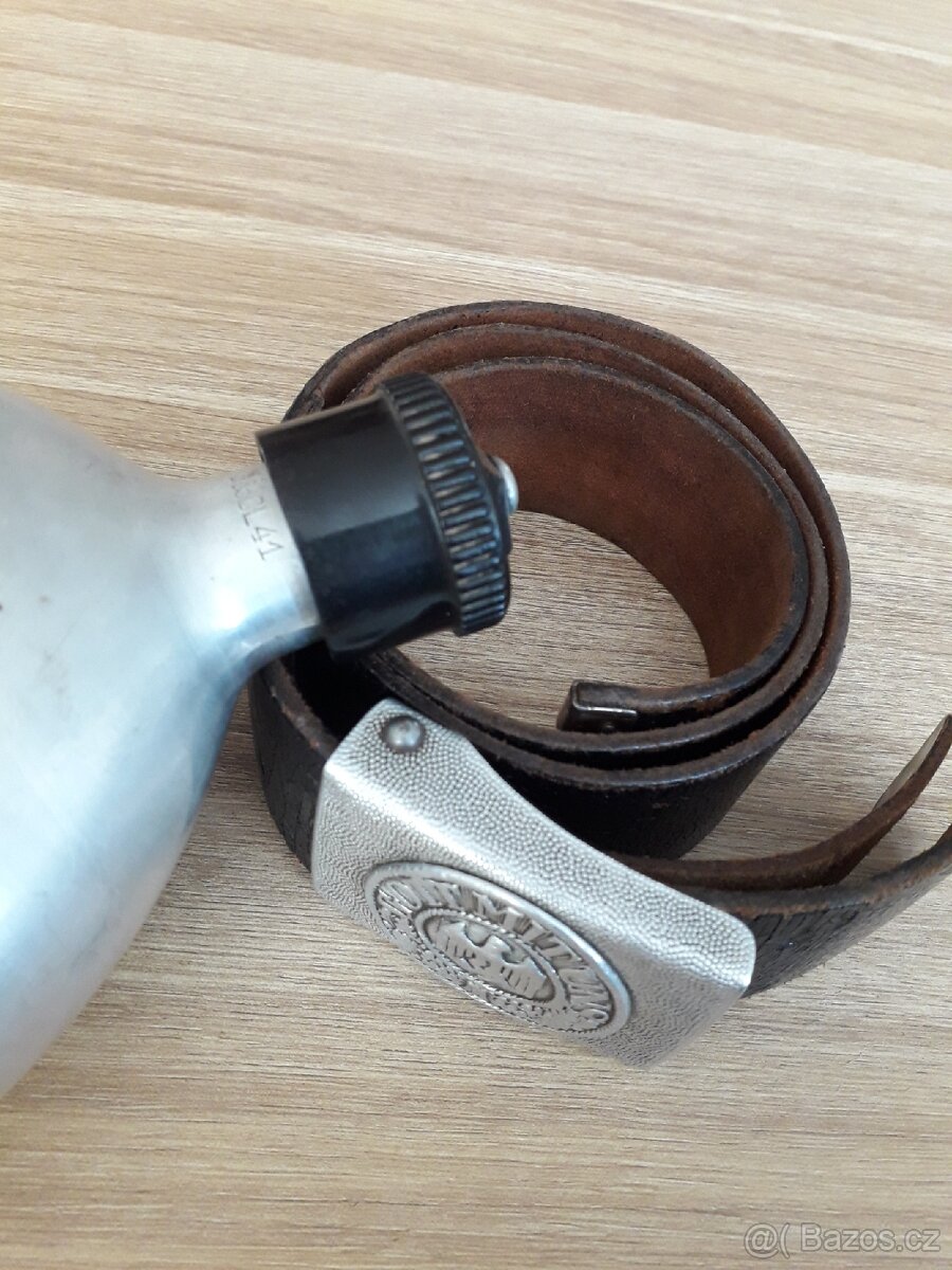 Opasek Vehrmacht a lahev vse ORIGINAL