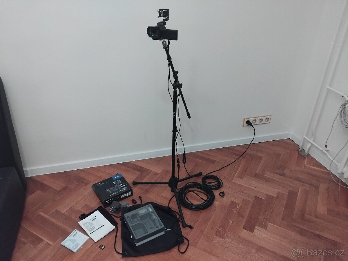 Prodám Zoom Q8 + příslušenství