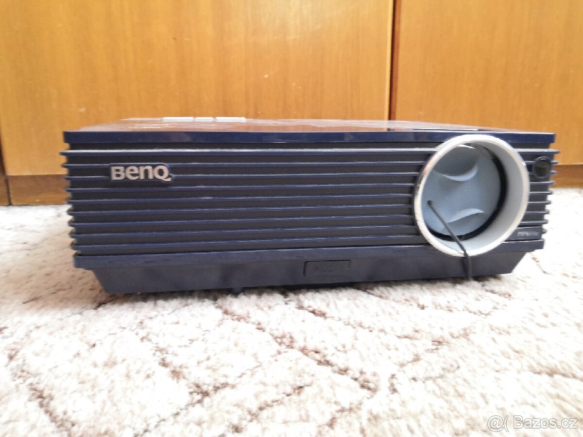 PROJEKTOR BENQ