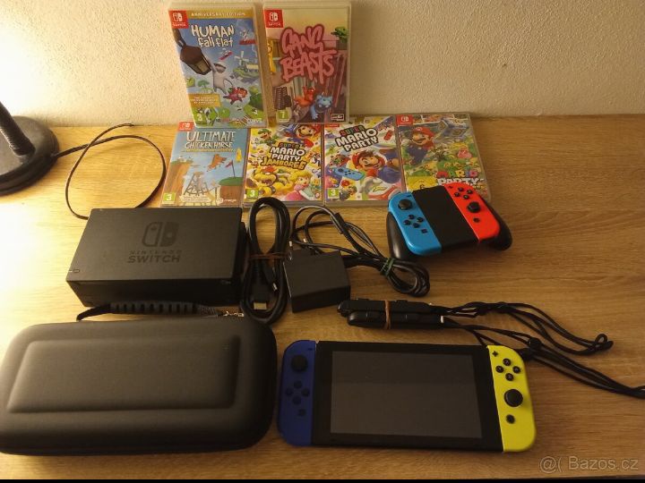 Nintendo Switch + hry (komplet)
