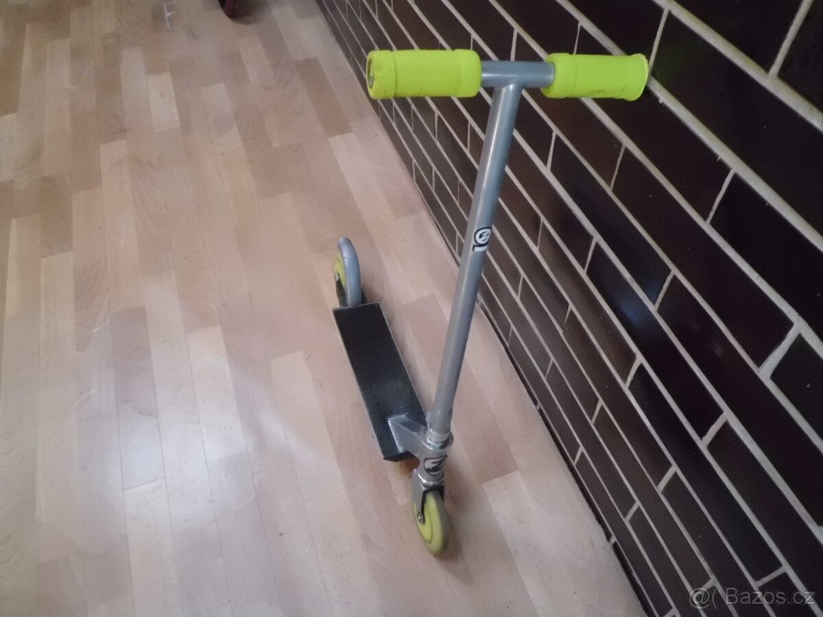 Dětská koloběžka