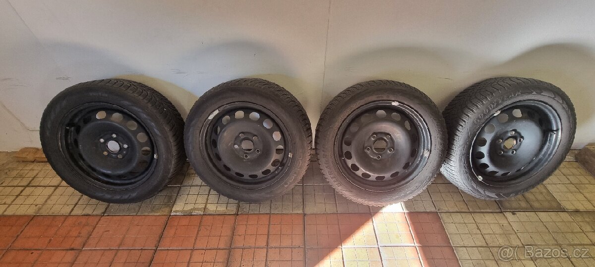 Zimni kola Superb 205/55/r16