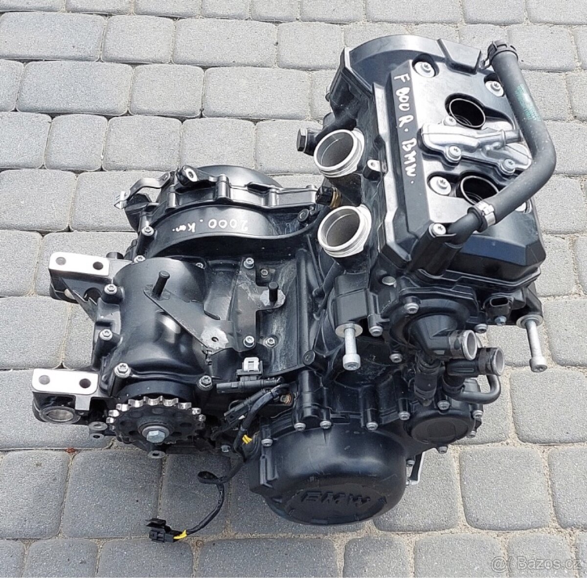 Rezervace - Motor BMW F800R 802EA zánovní najeto 2000km