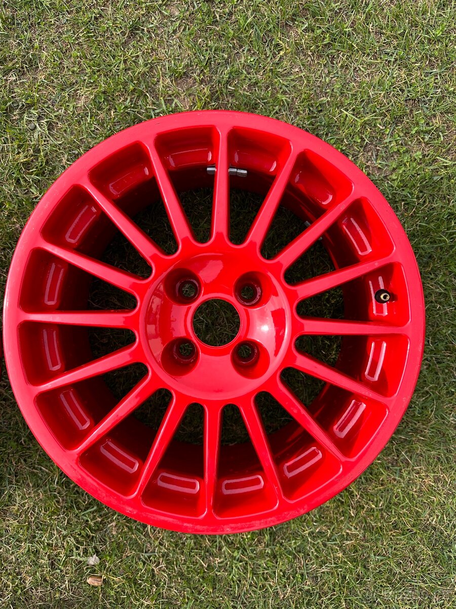 OZ SUPERTURISMO
