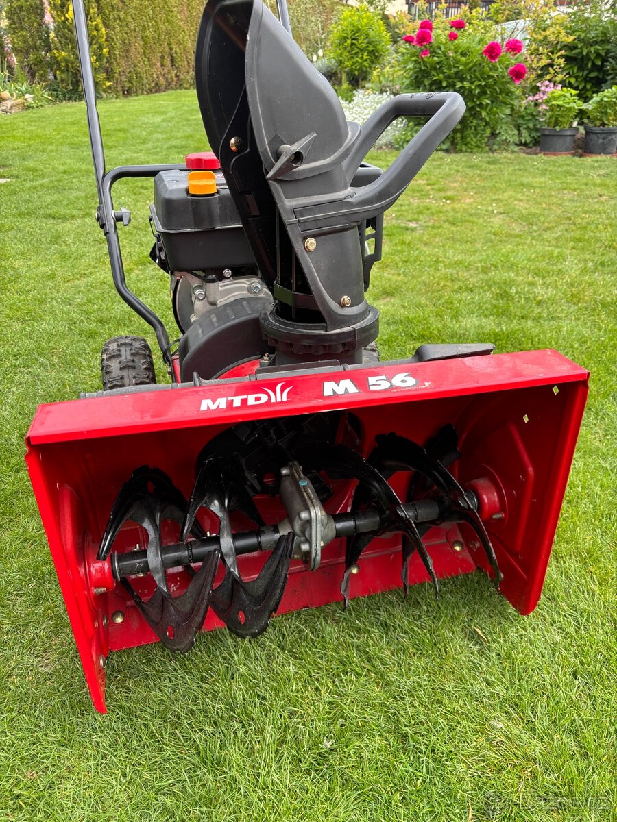 Sněžná fréza MTD M56