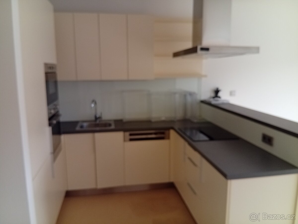 zlevněný pronájem bytu 3+kk Vsetín centrum