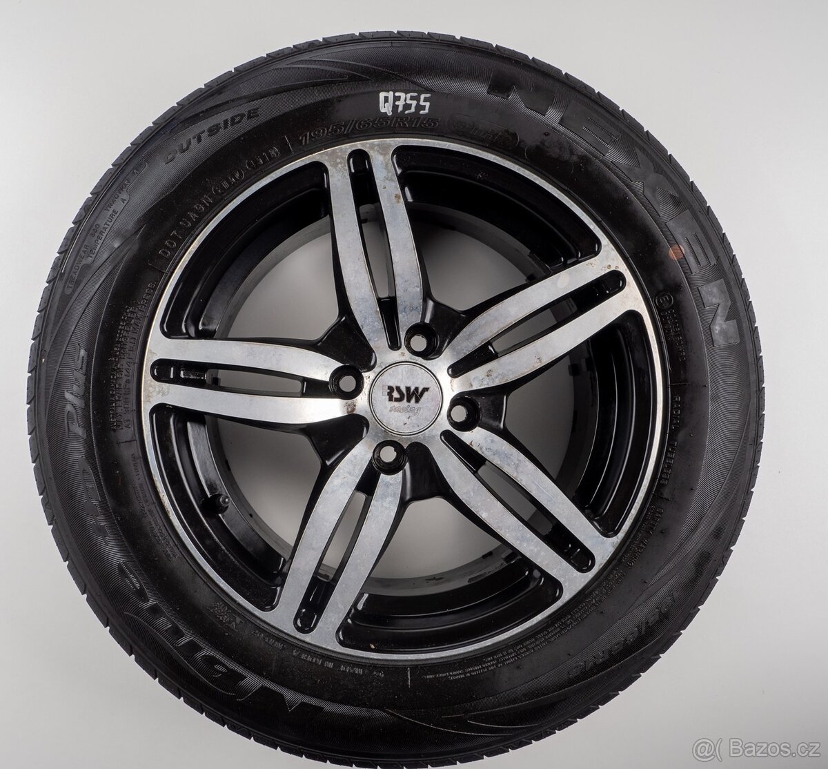 Renault Megane - 15" alu kola - Letní pneu