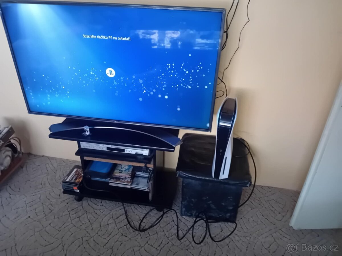 PlayStation 5 s mechanikou