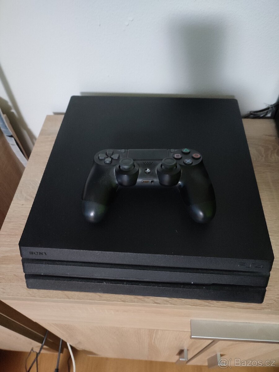 PS4 PRO
