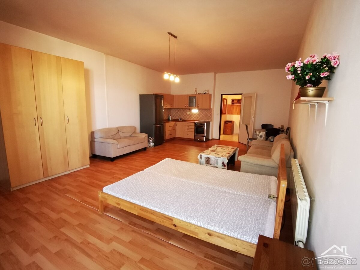 Pronájem byt 52m2 Jihlava Srázná