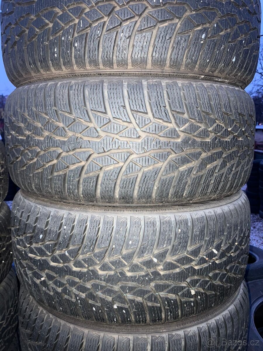 Pneu Nokian WRD4