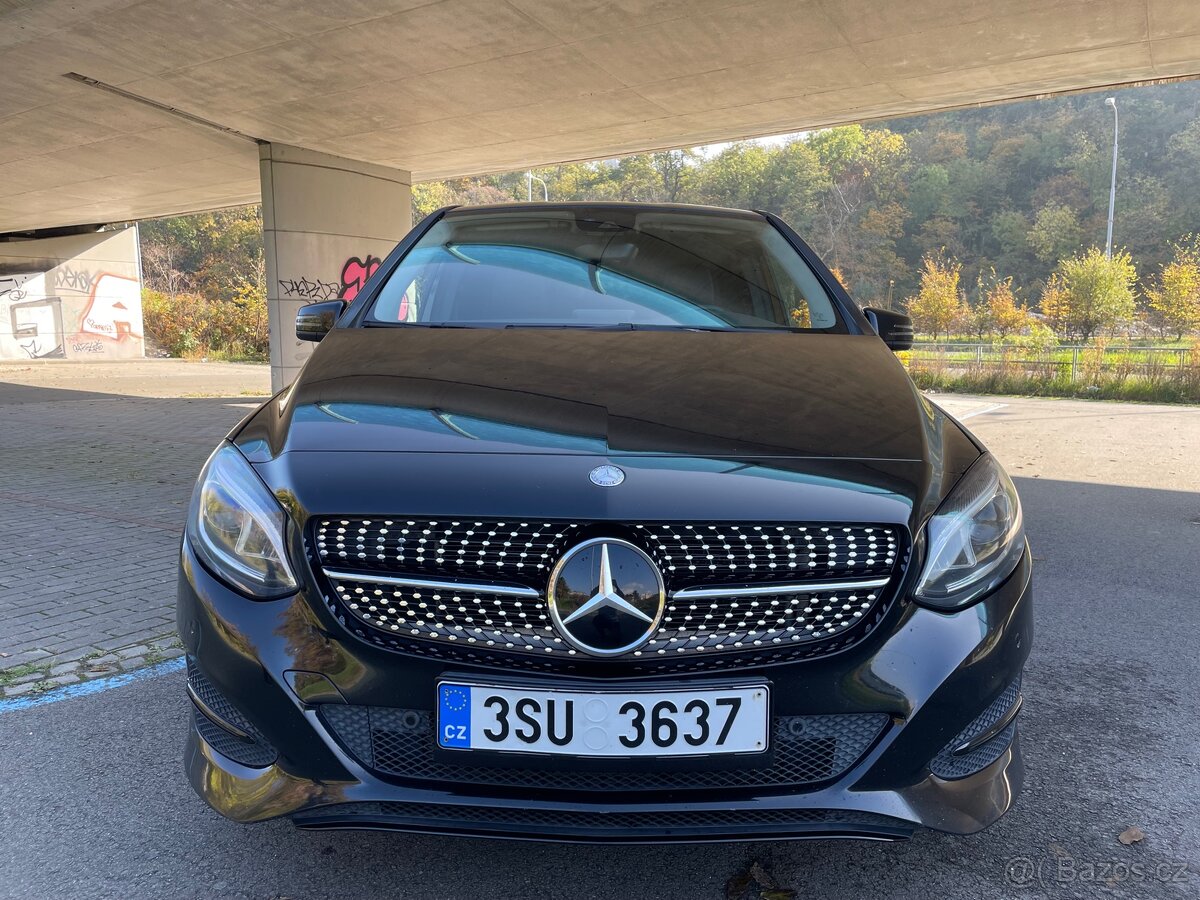 Mercedes-Benz B220d 4Matic / odpočet DPH