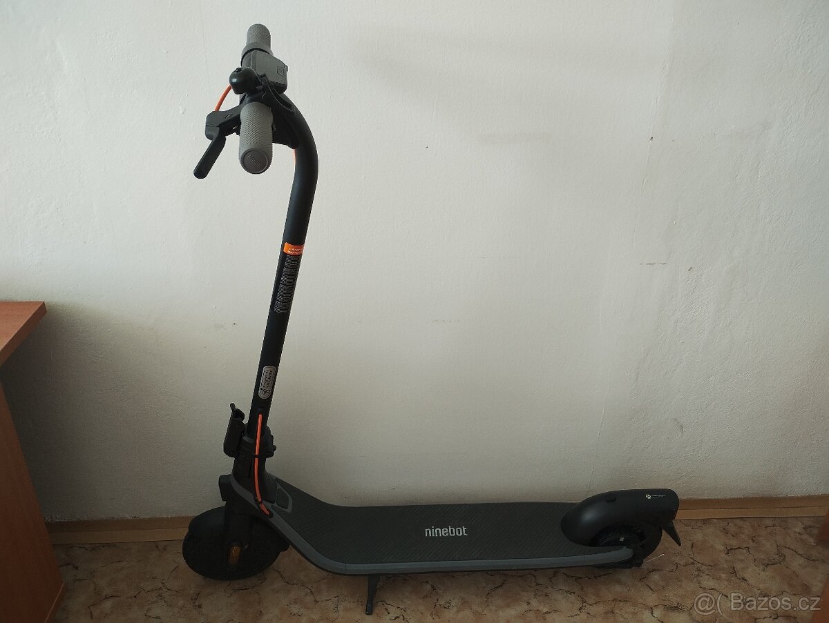 Elektroběžka Ninebot