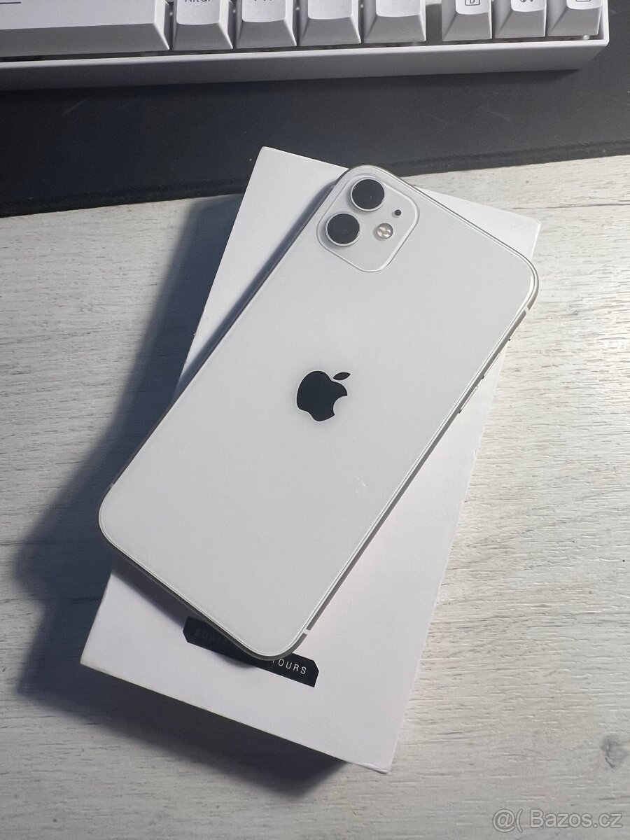 iPhone 11 64gb - Perfektní stav