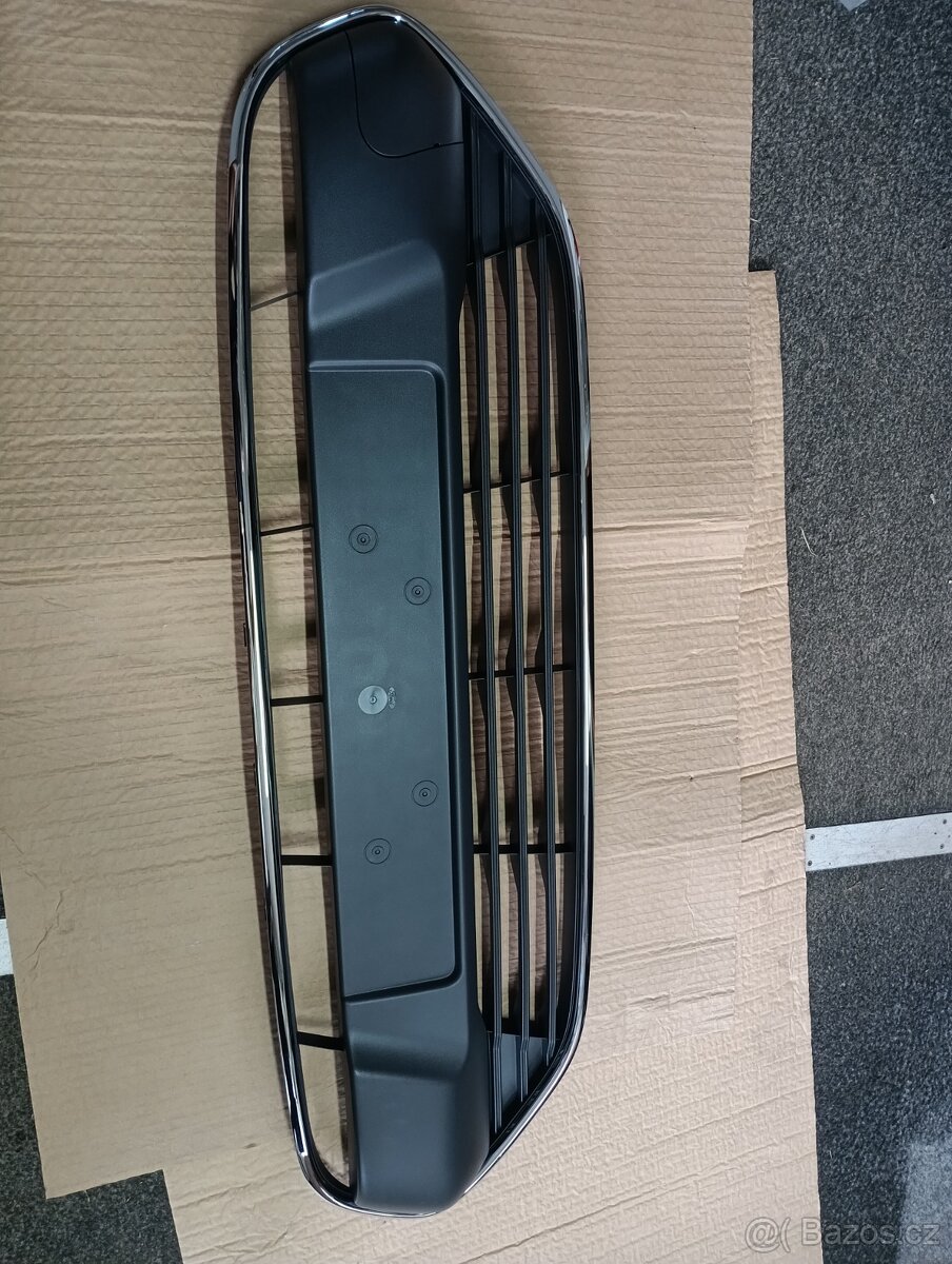 Ford tourneo connect mřížka chrom