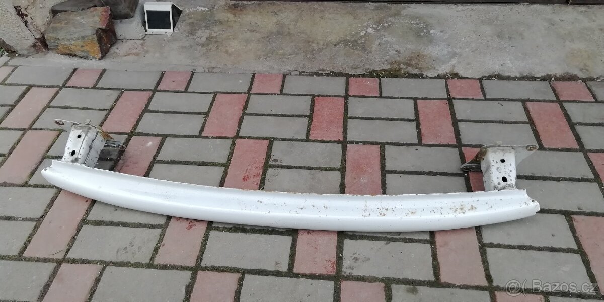 Výztuha nárazníku Škoda Octavia II