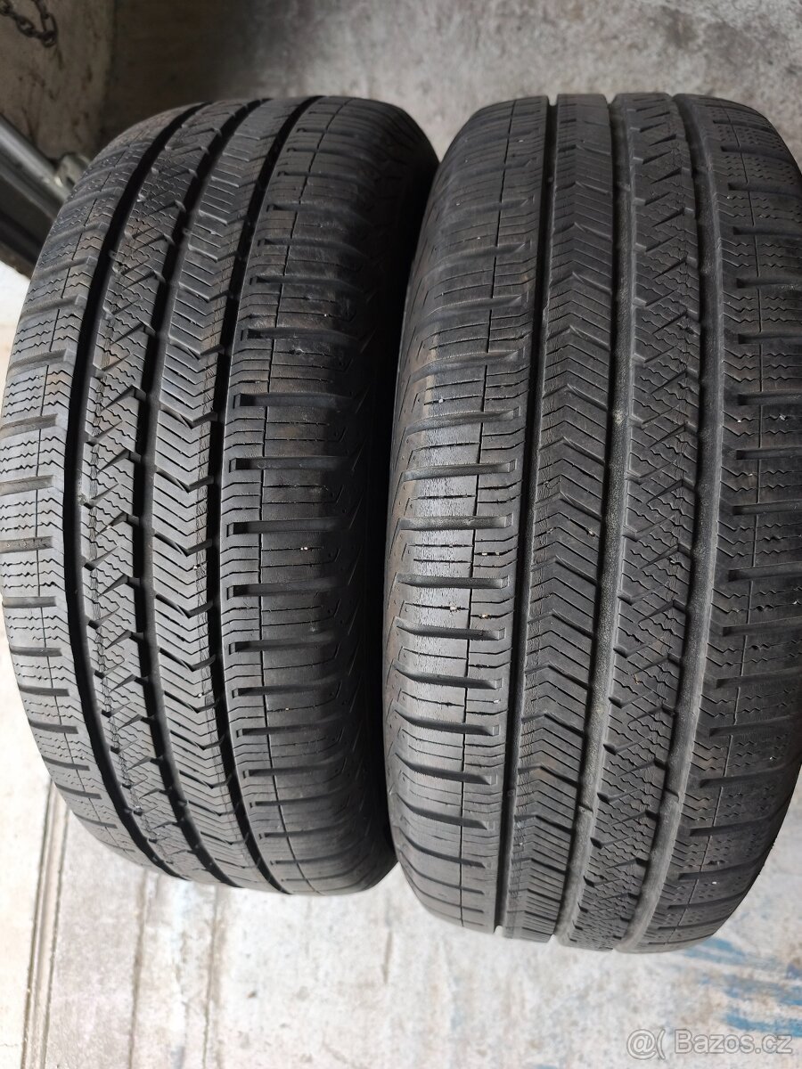 205/55 r16 celoroční pneumatiky