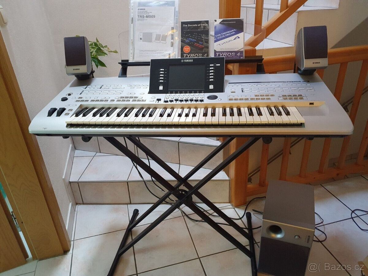 Klávesnice Yamaha Tyros 4 XL (reproduktorový systém TRS-MS 0