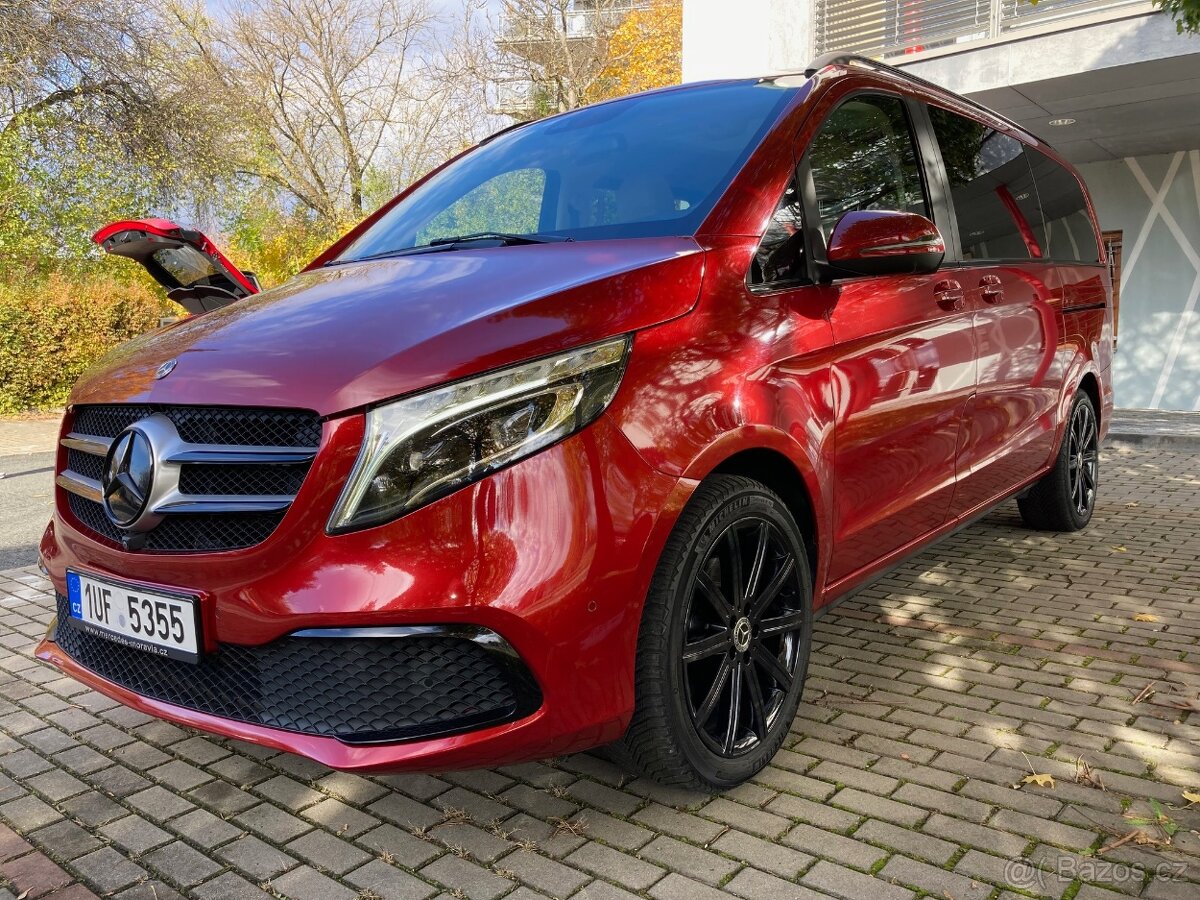 MERCEDES BENZ V 300D AMG 4MATIC PANORAMA 176KW,ČR 1.maj.