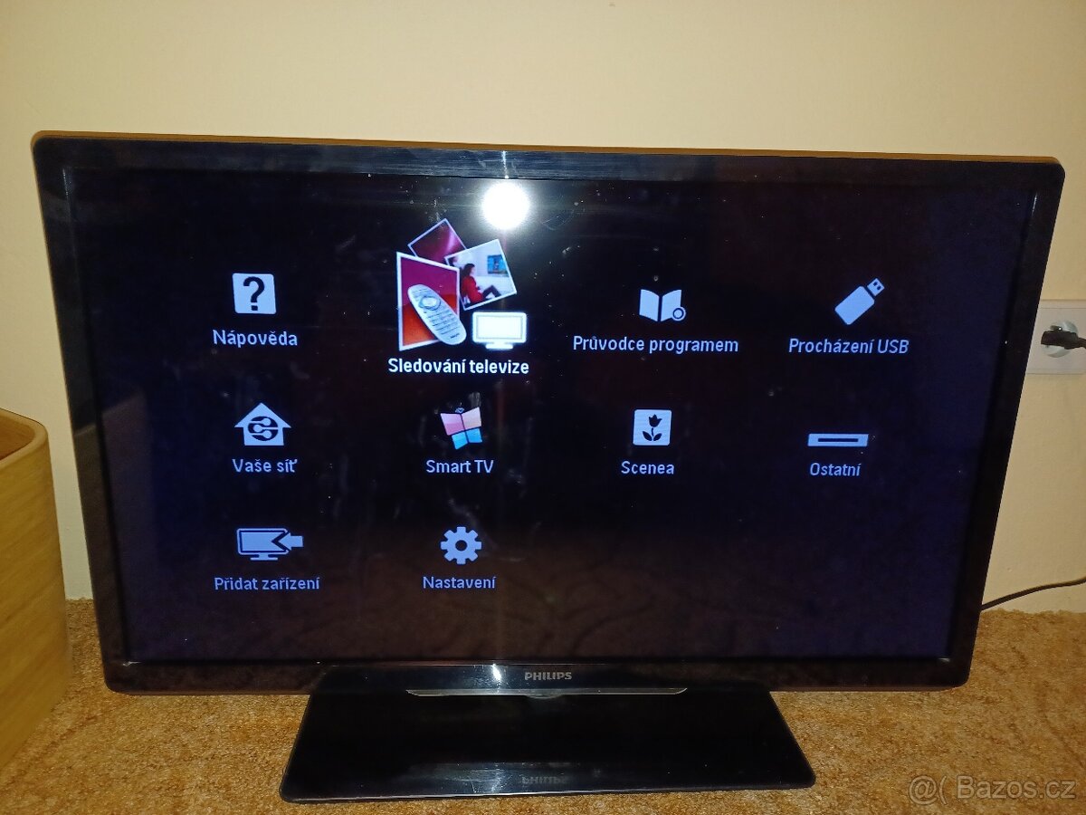 Televize 32PFL4007H/12 + set top box skymaster