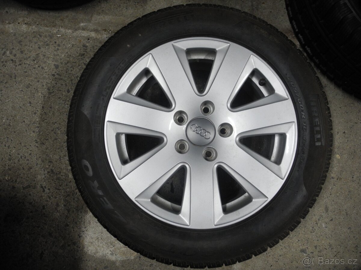 (č.20) Nová 16" Alu kola Audi s pneu,rozteč 5x112